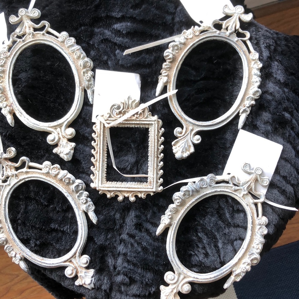 Picture frames